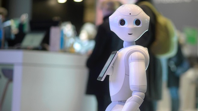 Từng lấy hàng loạt công việc của con người, giờ đây robot này liên tục bị sa thải vì khách hàng cần... con người - Ảnh 1.