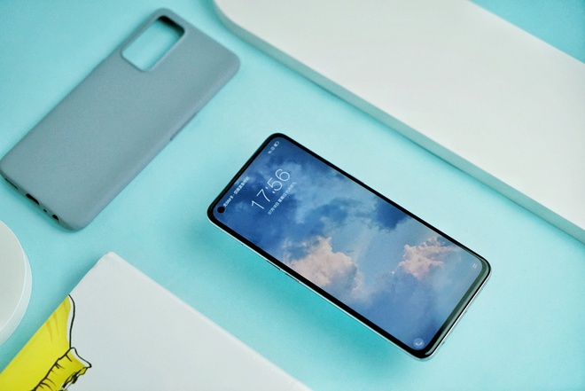 realme GT Master Edition ra mắt: Màn hình AMOLED 120Hz, Snapdragon 778G/870, sạc nhanh 65W, giá từ 8.5 triệu đồng - Ảnh 2.