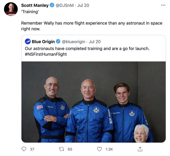 Jeff Bezos đã đi đến rìa của không gian, như vậy ông có phải là phi hành gia không? - Ảnh 2.