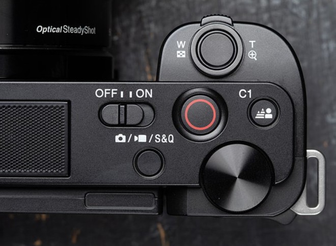 Sony ZV-E10 trình làng: Dòng máy cảm biến APS-C đầu tiên của Sony nhắm đến các vlogger, thiết kế như A6100, giá 18,9 triệu đồng - Ảnh 4.