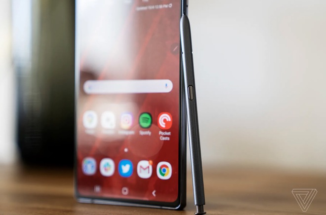 Trong thiên hà smartphone của Samsung, vẫn còn chỗ cho Galaxy Note mới - Ảnh 1. Trong thiên hà smartphone của Samsung, vẫn còn chỗ cho Galaxy Note mới - Ảnh 1.