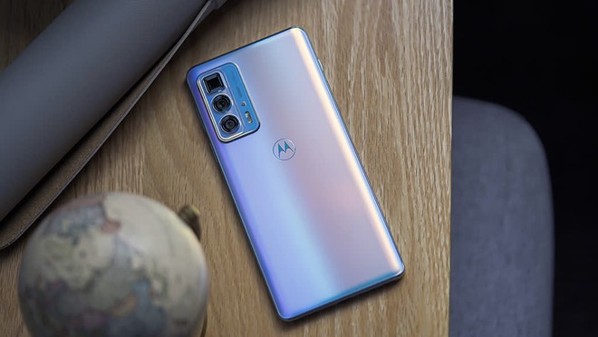 Motorola ra mắt smartphone cạnh tranh với Redmi K40: Giá 8.5 triệu đồng nhưng có màn hình OLED 144Hz, Snapdragon 870, camera tiềm vọng - Ảnh 1.