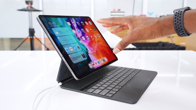 Bàn phím Magic Keyboard cho iPad Pro giá 10 triệu quá đắt, chẳng đáng mua vì đã có combo khác rẻ bèo vẫn “ngon” - Ảnh 1.