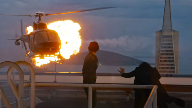 Soi trailer The Matrix: Resurrections: Neo trở lại và lợi hại hơn xưa, Trinity cũng hồi sinh nhưng thực chất là 1 agent? - Ảnh 18. Soi trailer The Matrix: Resurrections: Neo trở lại và lợi hại hơn xưa, Trinity cũng hồi sinh nhưng thực chất là 1 agent? - Ảnh 18.