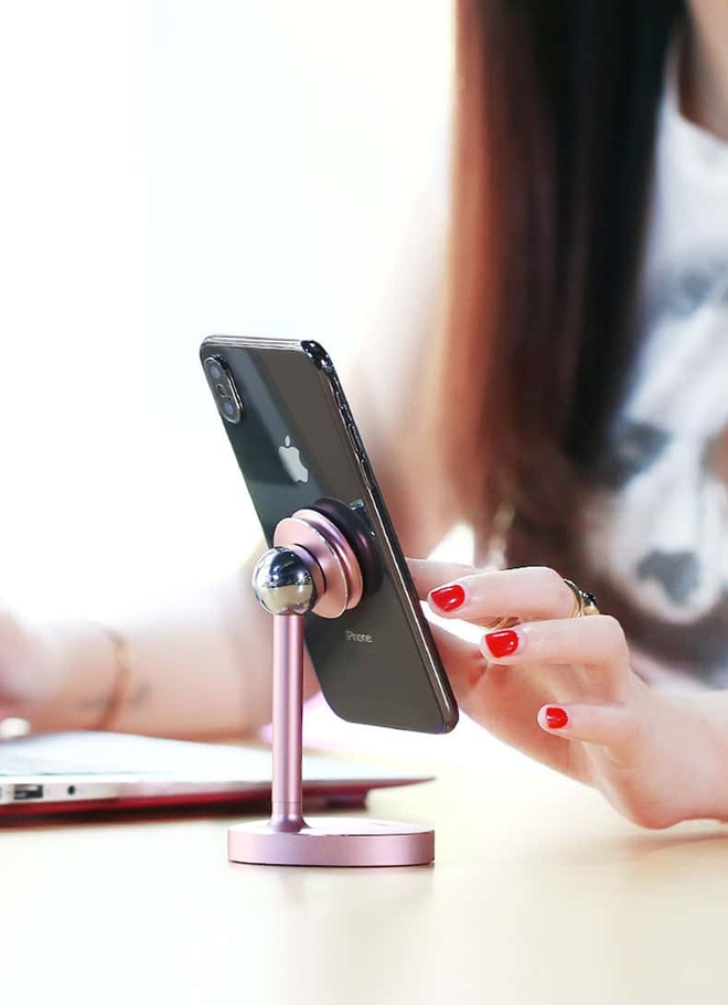 Bỏ giá đỡ smartphone dạng kẹp mà chuyển sang loại từ tính đi anh em, nhìn ngầu đét mà giá chỉ từ 64K - Ảnh 3.