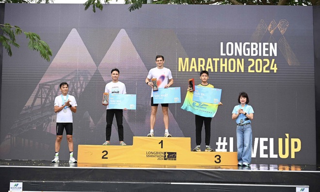 Giải chạy Longbien Garmin Run 2024: Lan tỏa tinh thần thể thao và sống khỏe đến cộng đồng- Ảnh 7.