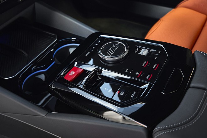 Cận cảnh BMW M5 Hybrid chuẩn bị ra mắt: Biểu của tượng hiệu suất cao hòa quyện cùng công nghệ xanh!- Ảnh 7.