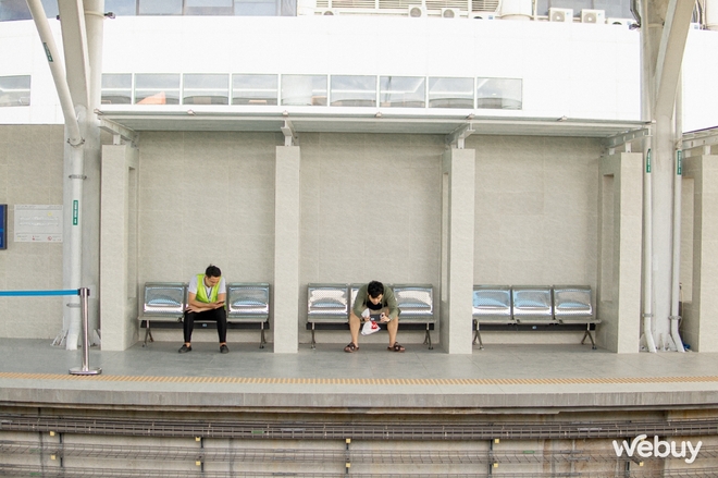 Cuối tuần đi metro Nhổn - Ga Hà Nội: Lướt nhanh, điều hòa mát, vẫn đang miễn phí vé- Ảnh 26.