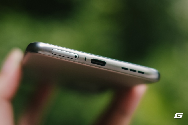 Điện thoại này siêu mỏng thiết kế đẹp, camera 50MP, có sạc không dây như MagSafe, giá chỉ hơn 5 triệu đồng- Ảnh 8. Điện thoại này siêu mỏng thiết kế đẹp, camera 50MP, có sạc không dây như MagSafe, giá chỉ hơn 5 triệu đồng- Ảnh 8.