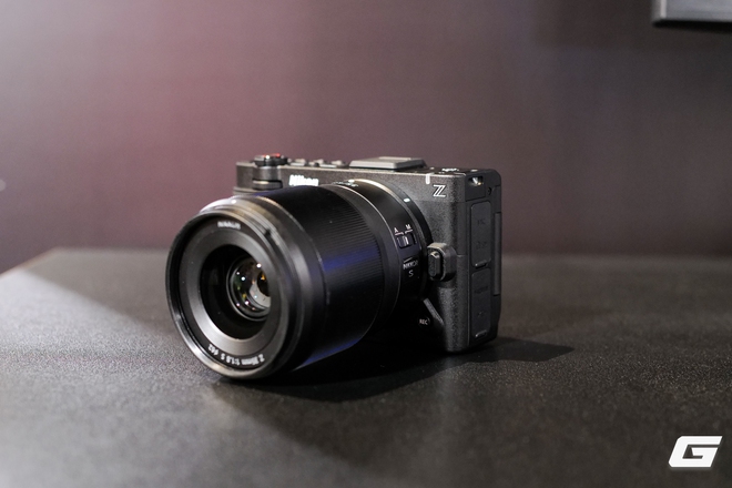 Nikon ZR chính thức ra mắt tại Việt Nam: Cinema Camera full-frame đầu tiên của Nikon sau khi thâu tóm RED, giá 61,99 triệu đồng- Ảnh 10. Nikon ZR chính thức ra mắt tại Việt Nam: Cinema Camera full-frame đầu tiên của Nikon sau khi thâu tóm RED, giá 61,99 triệu đồng- Ảnh 10.
