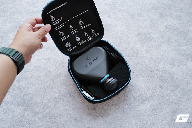 Dùng thử Theragun Mini Plus: Thiết bị massage nhỏ gọn nhưng đầy đủ tính năng, làm nóng cơ bắp, phù hợp cả dân thể thao lẫn văn phòng- Ảnh 5. Dùng thử Theragun Mini Plus: Thiết bị massage nhỏ gọn nhưng đầy đủ tính năng, làm nóng cơ bắp, phù hợp cả dân thể thao lẫn văn phòng- Ảnh 5.