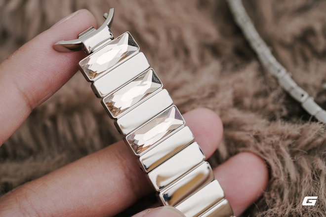 Tôi sống đủ lâu để thấy Xiaomi bán Mi Band giá gần 3 triệu đồng, nhưng hóa ra mua sale rẻ hơn nhiều và không phải ai cũng biết- Ảnh 16. Tôi sống đủ lâu để thấy Xiaomi bán Mi Band giá gần 3 triệu đồng, nhưng hóa ra mua sale rẻ hơn nhiều và không phải ai cũng biết- Ảnh 16.