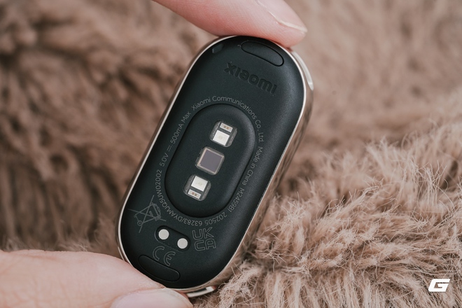 Tôi sống đủ lâu để thấy Xiaomi bán Mi Band giá gần 3 triệu đồng, nhưng hóa ra mua sale rẻ hơn nhiều và không phải ai cũng biết- Ảnh 21. Tôi sống đủ lâu để thấy Xiaomi bán Mi Band giá gần 3 triệu đồng, nhưng hóa ra mua sale rẻ hơn nhiều và không phải ai cũng biết- Ảnh 21.
