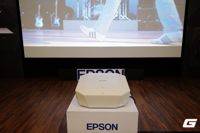 Epson giới thiệu thế hệ máy chiếu 3LCD - laser, hướng tới chuẩn mới của giải trí tại gia - Ảnh 8.