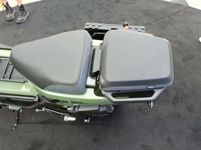 Honda Square X 125: Mẫu xe ga siêu dị, gây sốt giới trẻ với kiểu dáng vuông vức chưa từng có- Ảnh 5.