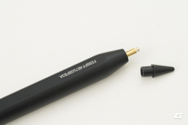 Bỏ Magic Keyboard, tôi thử biến iPad Pro M4 thành workstation với chiếc bàn phím này và kết quả vượt kỳ vọng! - Ảnh 22.