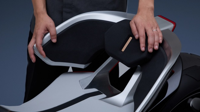 Honda EV Outlier: Mẫu xe 'đến từ tương lai' với pin thể rắn và dẫn động hai bánh đầu tiên trong lịch sử Honda- Ảnh 4.