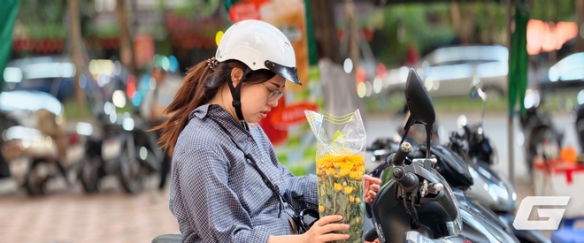 1 tuần chụp ảnh với vivo X300 Pro và kit zoom 10x: Nói "đẹp nhất thế giới" là không ngoa - Ảnh 34.