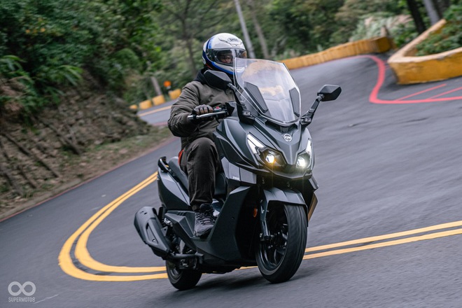 SYM bất ngờ ra mắt mẫu xe tay ga sở hữu nhiều trang bị 'ăn đứt' Honda SH! - Ảnh 12.