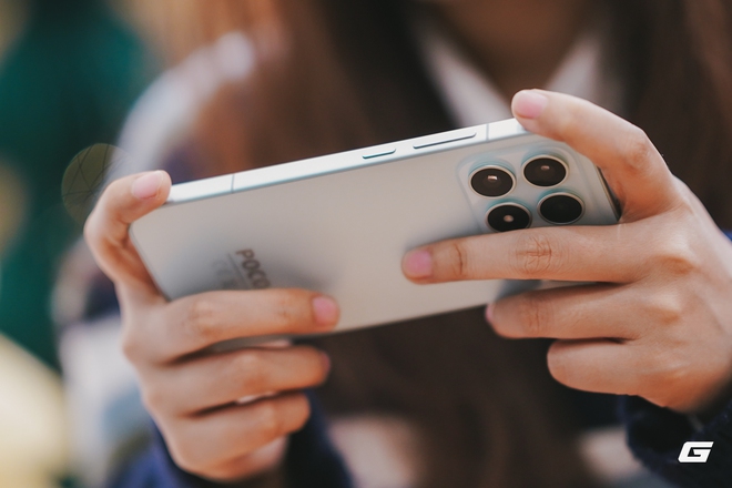 Điện thoại mới của Xiaomi sale bản 512GB rẻ hơn cả 256GB: Chip Snapdragon 8 Elite cực mạnh, pin 6.210mAh, camera chụp ảnh rất ngon - Ảnh 3.