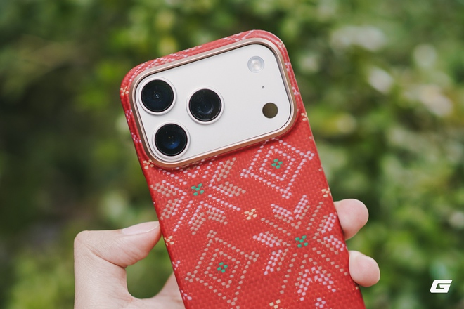 Ốp lưng iPhone đẹp nhất cho m&ugrave;a Gi&aacute;ng sinh! - Ảnh 8.