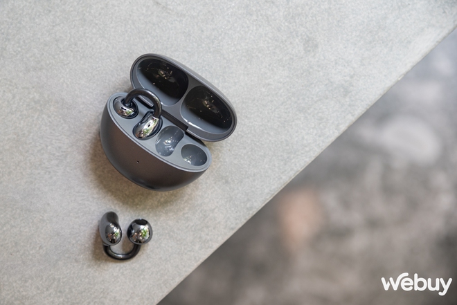 Trải nghiệm nhanh Honor Choice Earbuds Clip: Khi hưởng thụ âm nhạc là 9, làm trang sức thời trang mới là 10- Ảnh 20. Trải nghiệm nhanh Honor Choice Earbuds Clip: Khi hưởng thụ âm nhạc là 9, làm trang sức thời trang mới là 10- Ảnh 20.