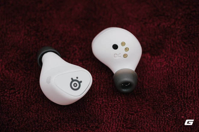 SteelSeries GameBuds khiến tôi vượt qua định kiến "cày rank là phải dùng tai nghe dây"- Ảnh 3. SteelSeries GameBuds khiến tôi vượt qua định kiến "cày rank là phải dùng tai nghe dây"- Ảnh 3.
