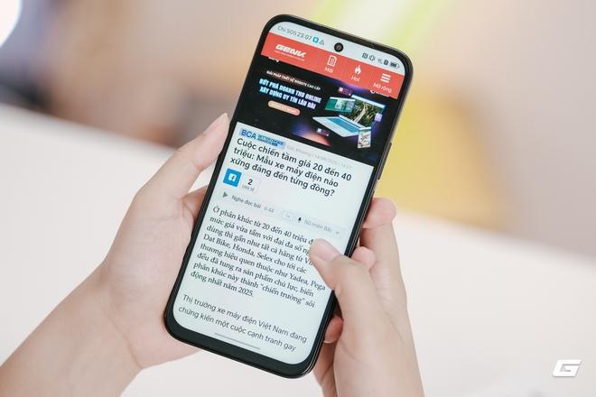 Trên tay điện thoại đối thủ của Xiaomi: Giá chỉ hơn 3 triệu nhưng có thiết kế đẹp, nút AI riêng, camera 50MP- Ảnh 5.