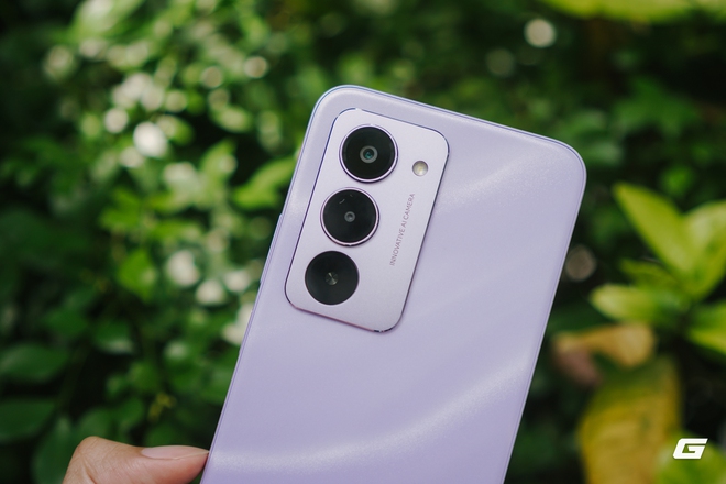 Điện thoại Xiaomi pin 7.000mAh dùng 3 ngày không cần sạc khiến tôi "ngã ngửa": Thiết kế đẹp, có một thứ cực kỳ đáng tiền mà giá thì chỉ hơn 4 triệu đồng- Ảnh 11.