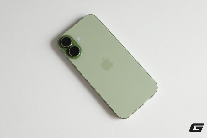 Mở hộp iPhone 17 chính hãng màu xanh cực đẹp: Chiếc iPhone có nhiều nâng cấp đáng giá nhất!- Ảnh 5.