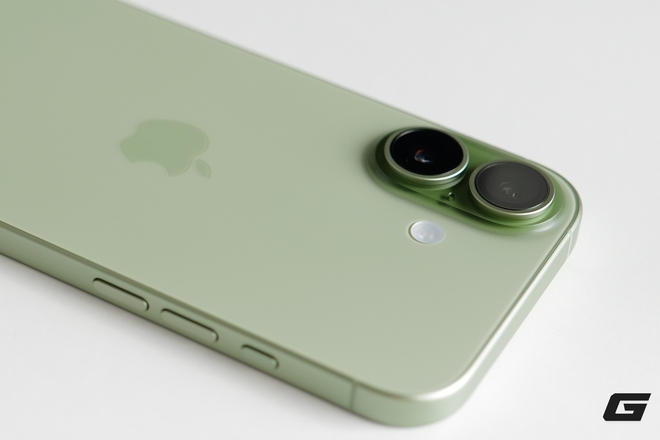 Mở hộp iPhone 17 chính hãng màu xanh cực đẹp: Chiếc iPhone có nhiều nâng cấp đáng giá nhất!- Ảnh 7.