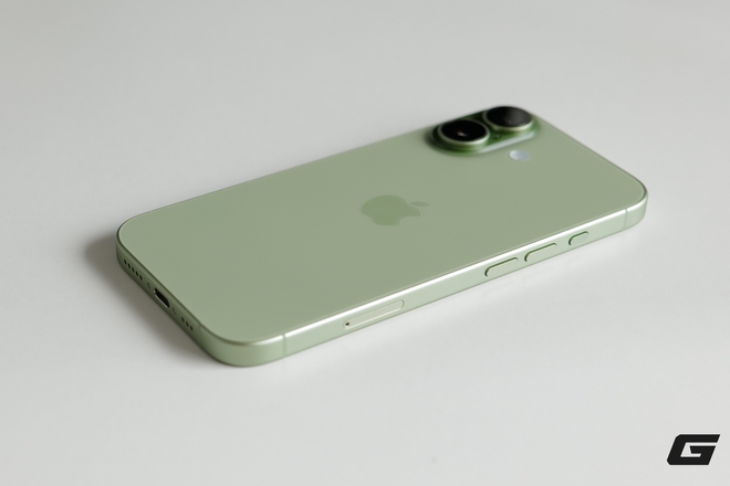 Mở hộp iPhone 17 chính hãng màu xanh cực đẹp: Chiếc iPhone có nhiều nâng cấp đáng giá nhất!- Ảnh 6.