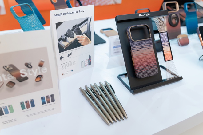 Loạt phụ kiện cao cấp đón mùa iPhone mới- Ảnh 11. Loạt phụ kiện cao cấp đón mùa iPhone mới- Ảnh 11.