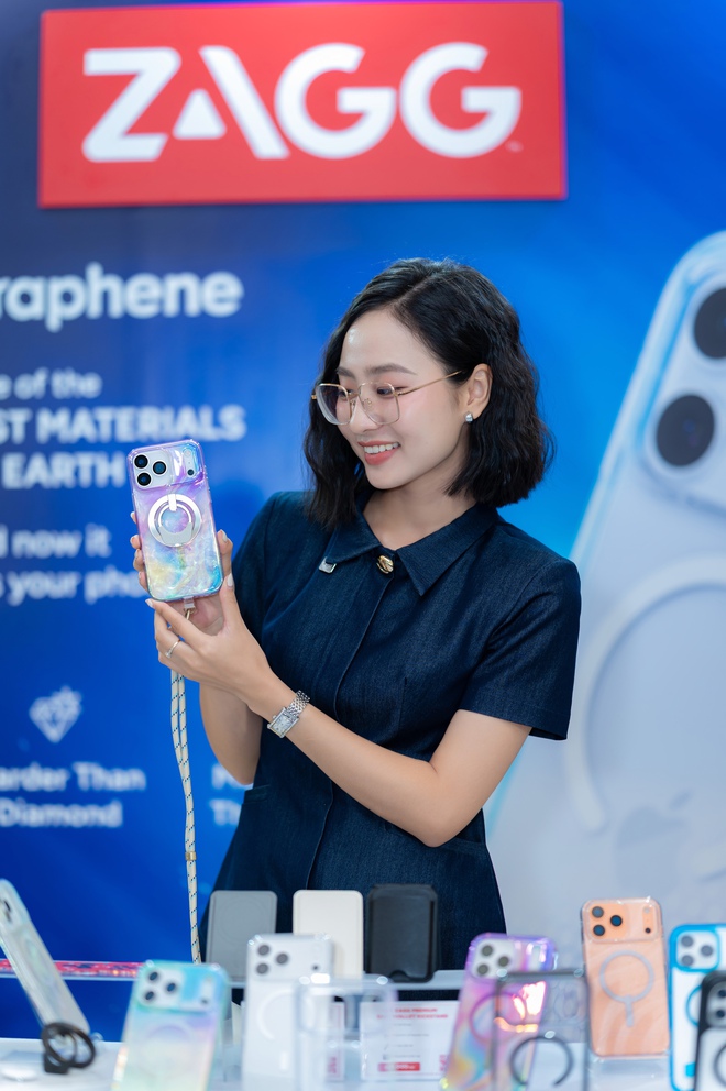 Loạt phụ kiện cao cấp đón mùa iPhone mới- Ảnh 4. Loạt phụ kiện cao cấp đón mùa iPhone mới- Ảnh 4.