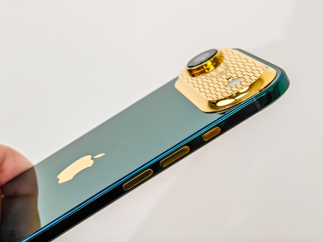 iPhone Air đã có phiên bản giới hạn sau khi mở bán được 1 tuần: Mạ xanh ngọc lục bảo, do nghệ nhân Việt chế tác- Ảnh 3.