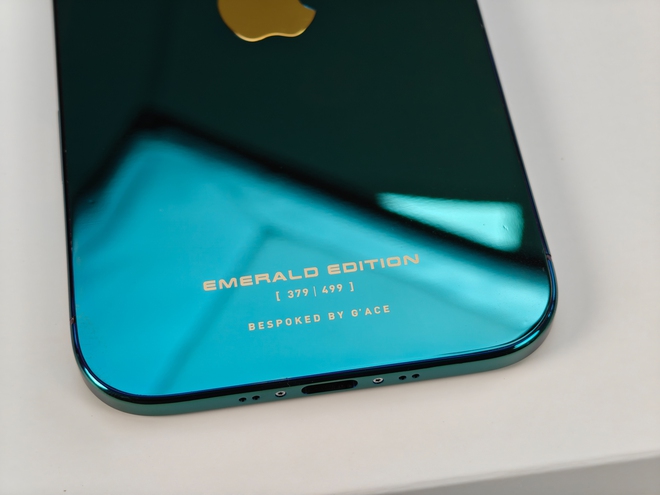 iPhone Air đã có phiên bản giới hạn sau khi mở bán được 1 tuần: Mạ xanh ngọc lục bảo, do nghệ nhân Việt chế tác- Ảnh 5.