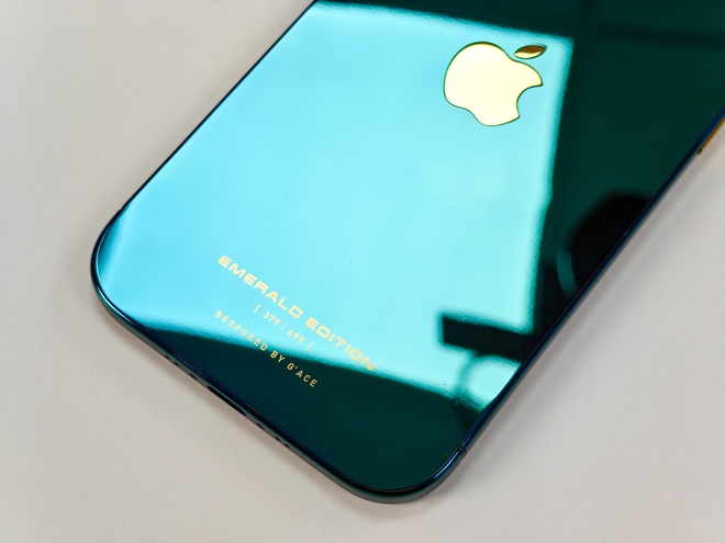 iPhone Air đã có phiên bản giới hạn sau khi mở bán được 1 tuần: Mạ xanh ngọc lục bảo, do nghệ nhân Việt chế tác- Ảnh 6.