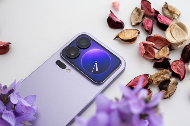 Trên tay điện thoại "17 Pro Max" của Xiaomi- Ảnh 12.