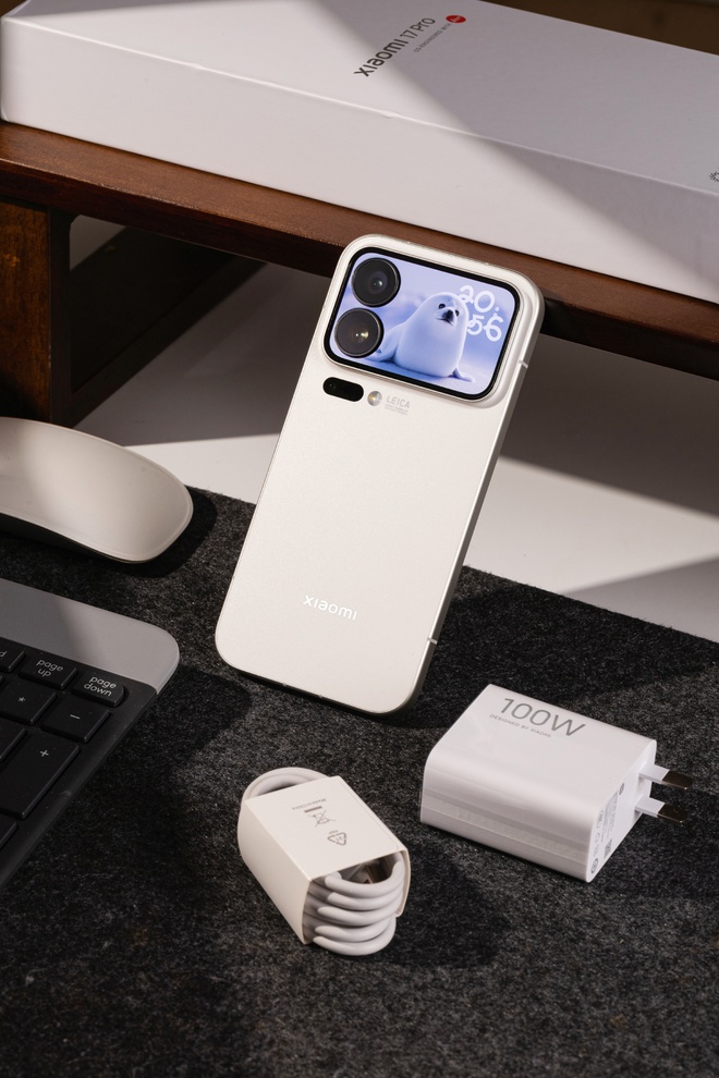 Trên tay điện thoại "17 Pro Max" của Xiaomi- Ảnh 22.