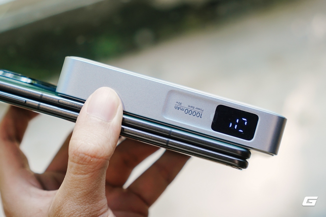 Đã tìm ra pin dự phòng không dây sạc iPhone nhanh như có dây!- Ảnh 11. Đã tìm ra pin dự phòng không dây sạc iPhone nhanh như có dây!- Ảnh 11.