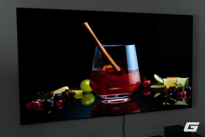 Trải nghiệm TV không dây LG OLED evo M5: Vẫn nhanh mượt, nét căng, tấm nền 144Hz sáng đẹp rất "sướng mắt"- Ảnh 9. Trải nghiệm TV không dây LG OLED evo M5: Vẫn nhanh mượt, nét căng, tấm nền 144Hz sáng đẹp rất "sướng mắt"- Ảnh 9.