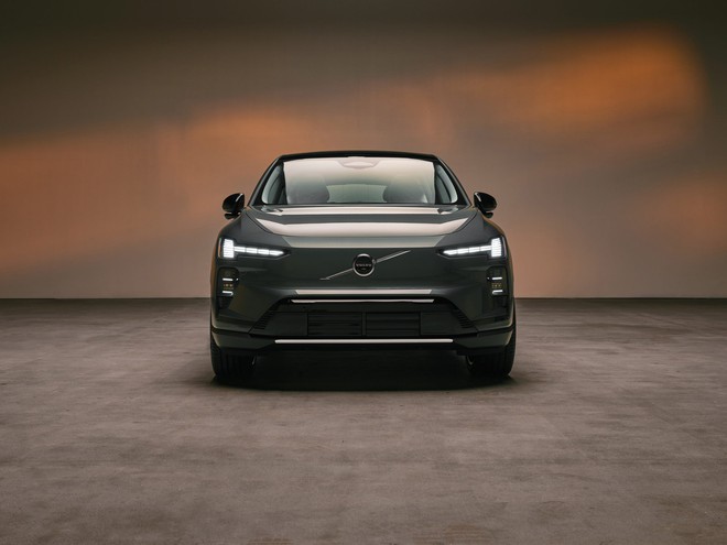 Volvo EX60 ra mắt: Xe điện t&iacute;ch hợp google gemini đầu ti&ecirc;n thế giới vận h&agrave;nh 810 km một lần sạc - Ảnh 3.