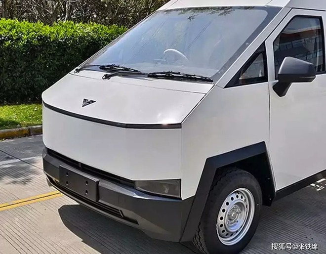 Tesla Cybertruck tung ra phi&ecirc;n bản xe tải van hay chi&ecirc;u tr&ograve; quảng c&aacute;o độc lạ? - Ảnh 5.