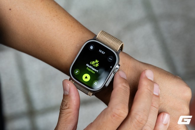 Tr&ecirc;n tay Apple Watch Ultra 4 trước giờ l&ecirc;n kệ: Pin bền hơn, tăng cường khả năng theo d&otilde;i sức khoẻ v&agrave; thể thao - Ảnh 11.