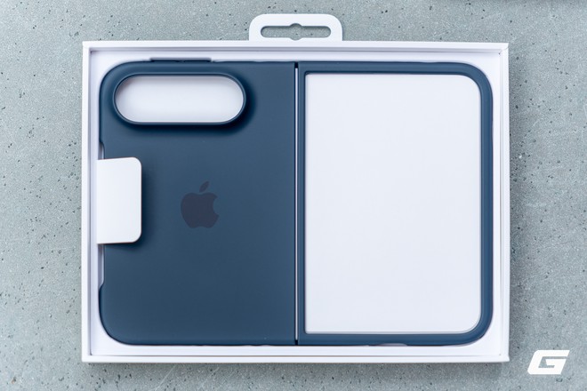 Mở hộp ốp lưng chính hãng cho iPhone Duo: Hai mảnh, MagSafe và cả dải keo cố định, nhưng mua xong cần làm ngay điều này - Ảnh 5.