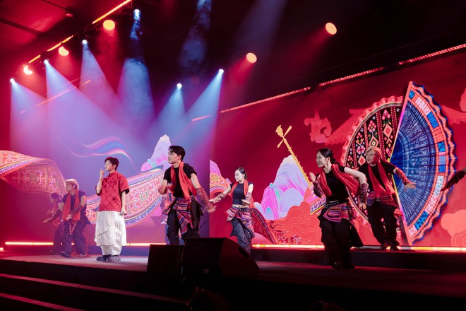 Nhìn lại những màn trình diễn tại Gala Better Choice Awards 2026: Khi âm nhạc, ánh sáng và công nghệ cùng vượt qua giới hạn - Ảnh 13.