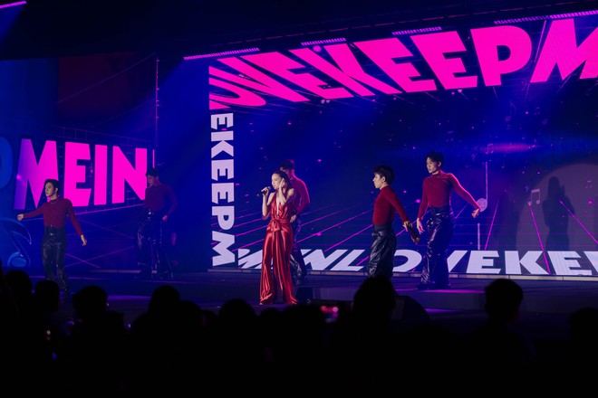 Nhìn lại những màn trình diễn tại Gala Better Choice Awards 2026: Khi âm nhạc, ánh sáng và công nghệ cùng vượt qua giới hạn - Ảnh 28.