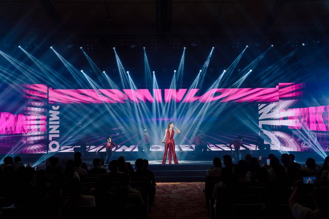 Nhìn lại những màn trình diễn tại Gala Better Choice Awards 2026: Khi âm nhạc, ánh sáng và công nghệ cùng vượt qua giới hạn - Ảnh 32.