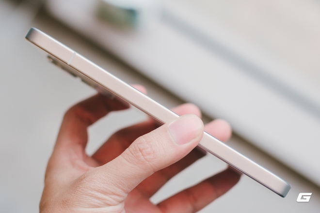 Cuối năm d&acirc;n t&igrave;nh săn mẫu điện thoại n&agrave;y của Xiaomi: Ra mắt gần một năm nhưng vẫn b&aacute;n cực chạy, thiết kế đẹp, pin khủng, chơi game mượt - Ảnh 5.