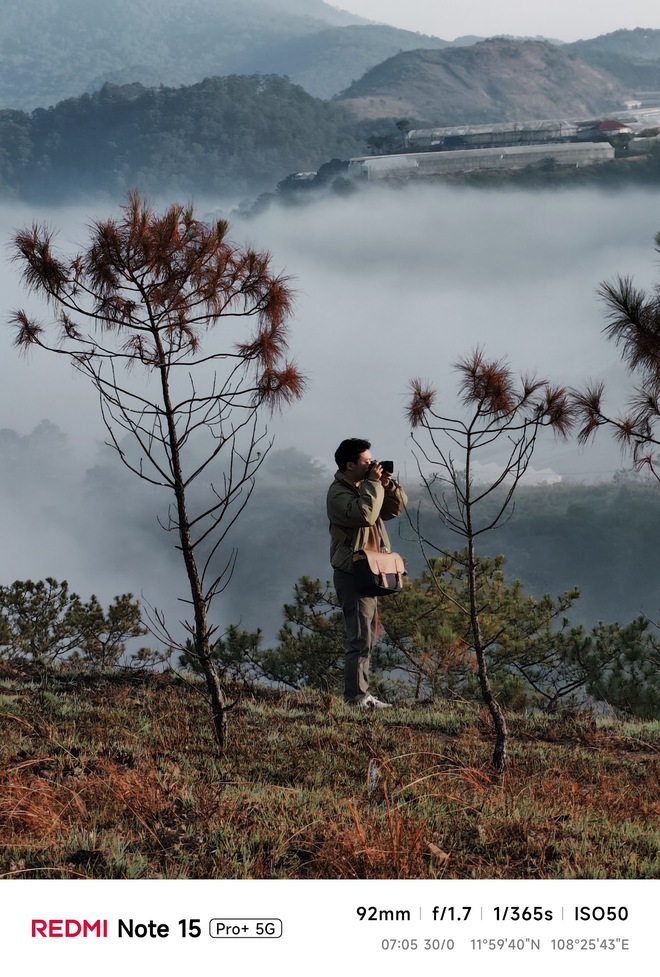 Hoa mai anh đ&agrave;o, m&acirc;y, sương m&ugrave; v&agrave; REDMI Note 15 Pro  - Ảnh 15.